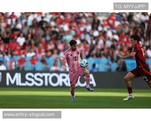 阿连德表达焦虑不安对未来的无奈与迷茫是否会留在迈阿密